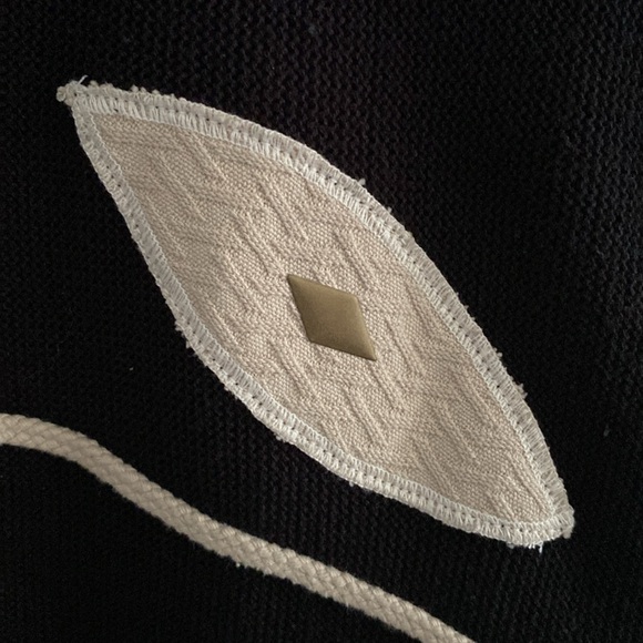 Krisztina Nagy Asymmetrical Sweater-XL - Picture 5 of 16